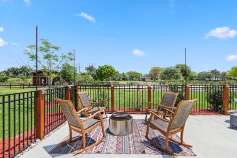 17531 SW 68th Court Southwest Ranches FL 33331