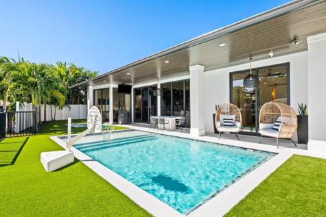 710 NE 69th Street Boca Raton FL 33487