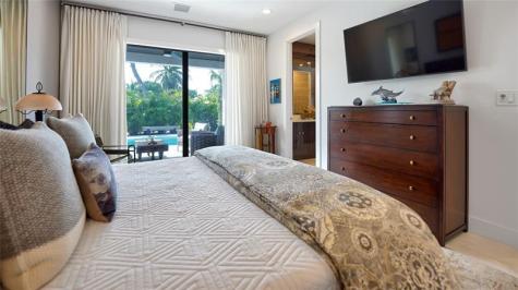 4051 NE 16 Avenue Fort Lauderdale FL 33334