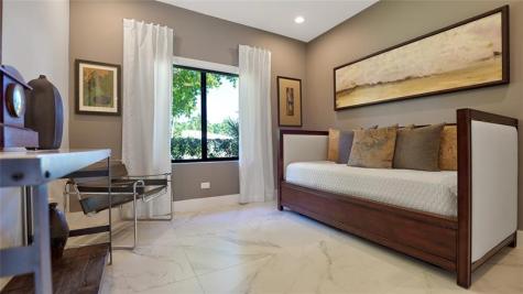 4051 NE 16 Avenue Fort Lauderdale FL 33334