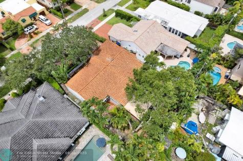 805 SE 10th Street Fort Lauderdale FL 33316