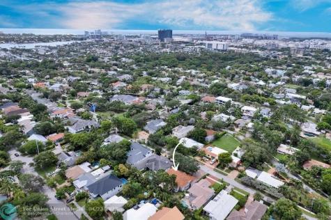 805 SE 10th Street Fort Lauderdale FL 33316