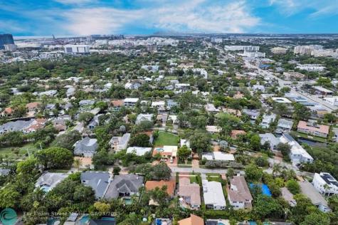 805 SE 10th Street Fort Lauderdale FL 33316