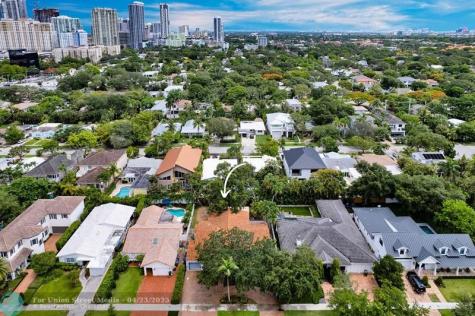 805 SE 10th Street Fort Lauderdale FL 33316
