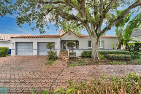 805 SE 10th Street Fort Lauderdale FL 33316