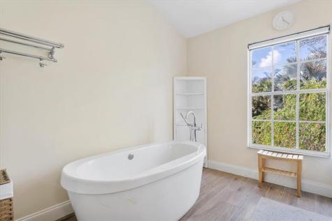 7617 Parkview Way Coral Springs FL 33065