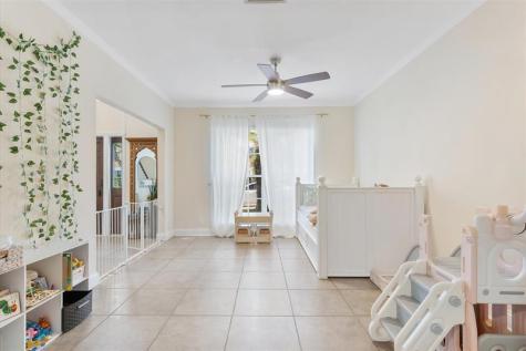 7617 Parkview Way Coral Springs FL 33065