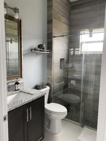 454 SW Vista Lake Drive Port St Lucie FL 34953