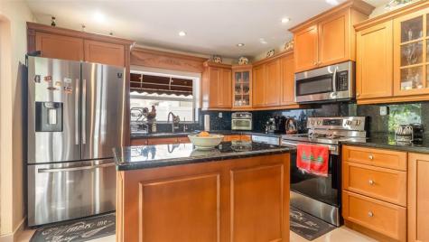 1032 NE 4th Court Hallandale Beach FL 33009