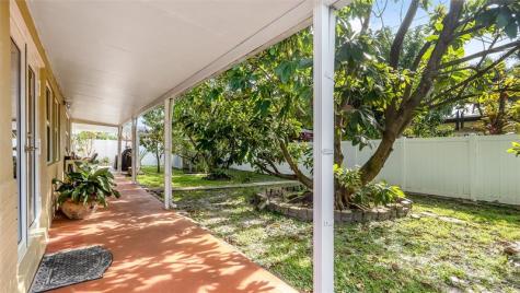 1032 NE 4th Court Hallandale Beach FL 33009