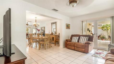 1032 NE 4th Court Hallandale Beach FL 33009