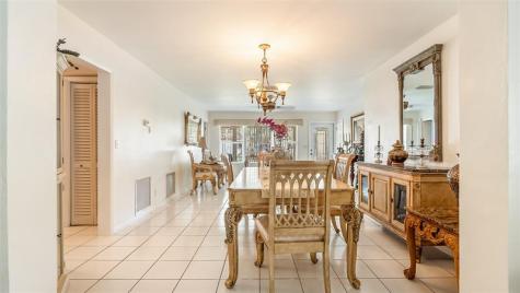 1032 NE 4th Court Hallandale Beach FL 33009
