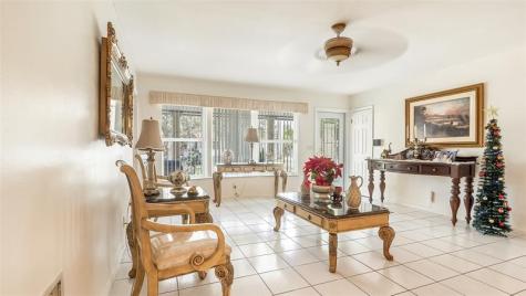 1032 NE 4th Court Hallandale Beach FL 33009