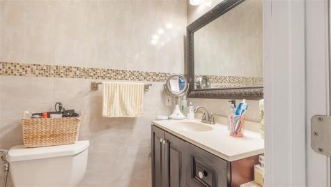 1032 NE 4th Court Hallandale Beach FL 33009