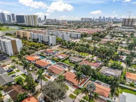1032 NE 4th Court Hallandale Beach FL 33009