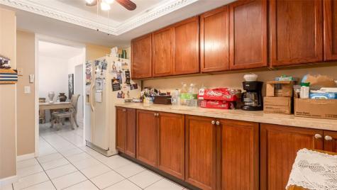 1032 NE 4th Court Hallandale Beach FL 33009