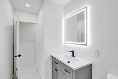 5840 SW 14th Street Plantation FL 33317
