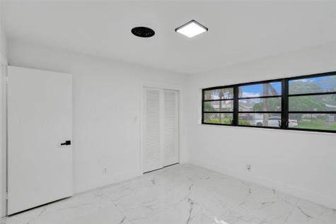5840 SW 14th Street Plantation FL 33317