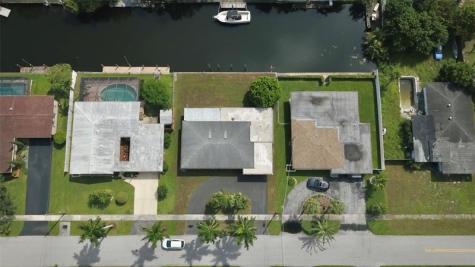 5840 SW 14th Street Plantation FL 33317