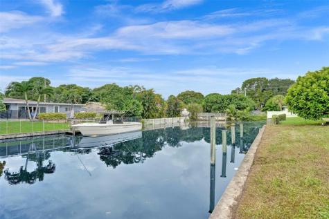 5840 SW 14th Street Plantation FL 33317
