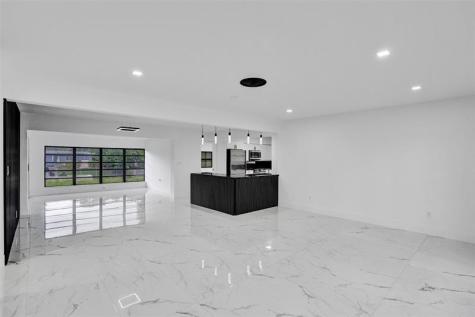 5840 SW 14th Street Plantation FL 33317
