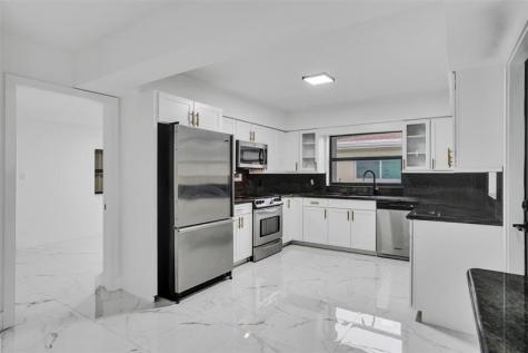 5840 SW 14th Street Plantation FL 33317