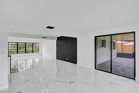 5840 SW 14th Street Plantation FL 33317