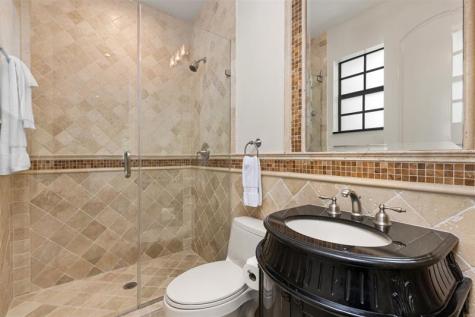 169 Fiesta Way Fort Lauderdale FL 33301