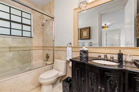 169 Fiesta Way Fort Lauderdale FL 33301