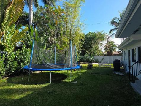 1532 Fletcher Street Hollywood FL 33020
