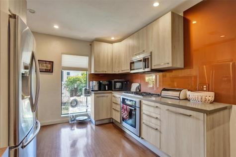 729 NE 18th Avenue Fort Lauderdale FL 33304