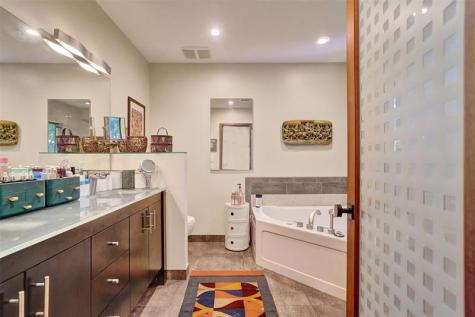 729 NE 18th Avenue Fort Lauderdale FL 33304