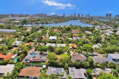 729 NE 18th Avenue Fort Lauderdale FL 33304