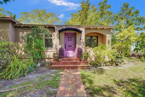 729 NE 18th Avenue Fort Lauderdale FL 33304