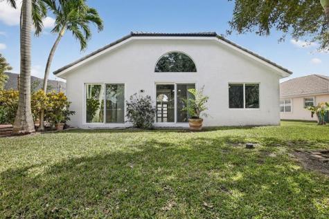 16695 SW 1st Street Pembroke Pines FL 33027