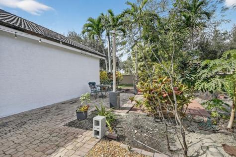 16695 SW 1st Street Pembroke Pines FL 33027