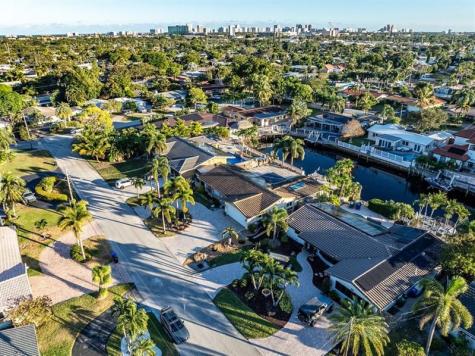 1472 NE 54th Street Fort Lauderdale FL 33334