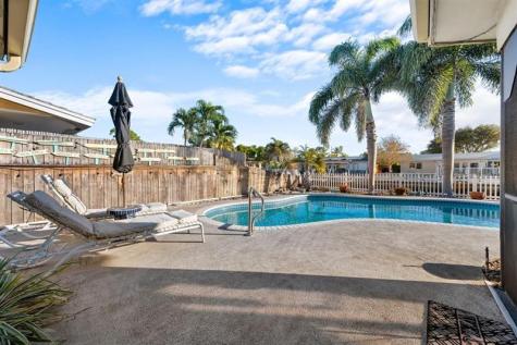 1472 NE 54th Street Fort Lauderdale FL 33334