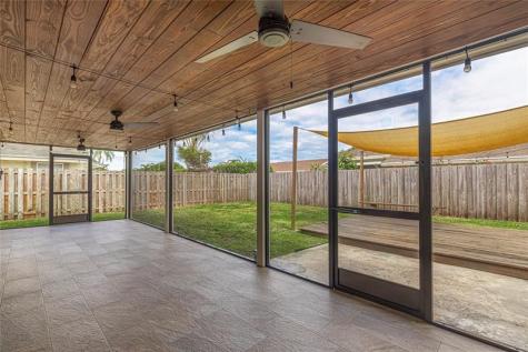 8460 Raymond Drive Boynton Beach FL 33472