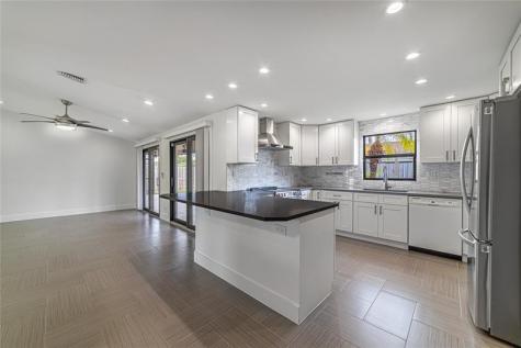 8460 Raymond Drive Boynton Beach FL 33472