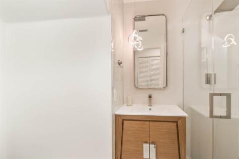 524 Water Point Weston FL 33326