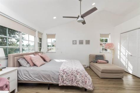 524 Water Point Weston FL 33326