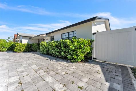 22718 SW 65th Terrace Boca Raton FL 33428