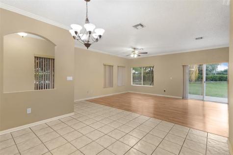 4652 SW 13th Street Deerfield Beach FL 33442