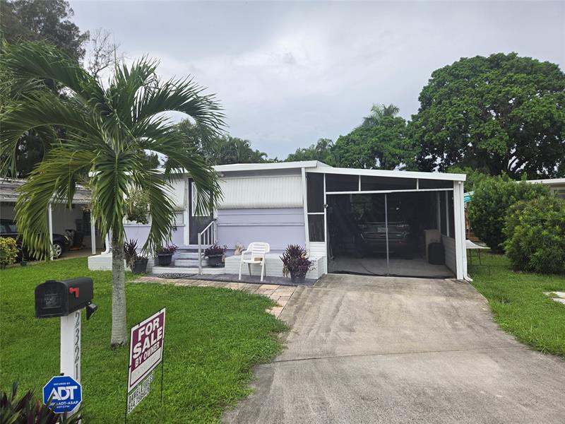 2321 SW 87th Terrace Davie FL 33324