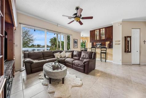5019 NW 119 Terrace Coral Springs FL 33076