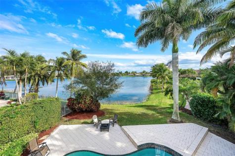 5019 NW 119 Terrace Coral Springs FL 33076
