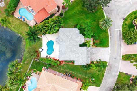 5019 NW 119 Terrace Coral Springs FL 33076