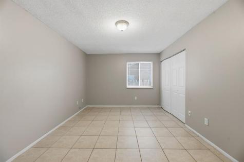 8666 SW 14th Street Pembroke Pines FL 33025
