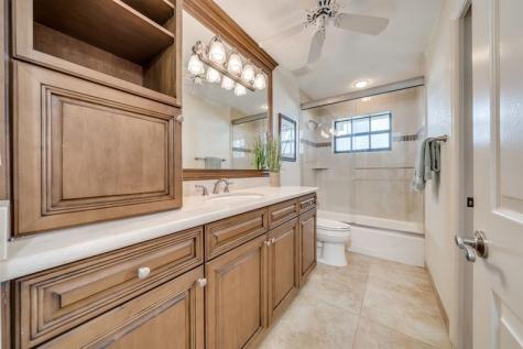 12422 Classic Drive Coral Springs FL 33071